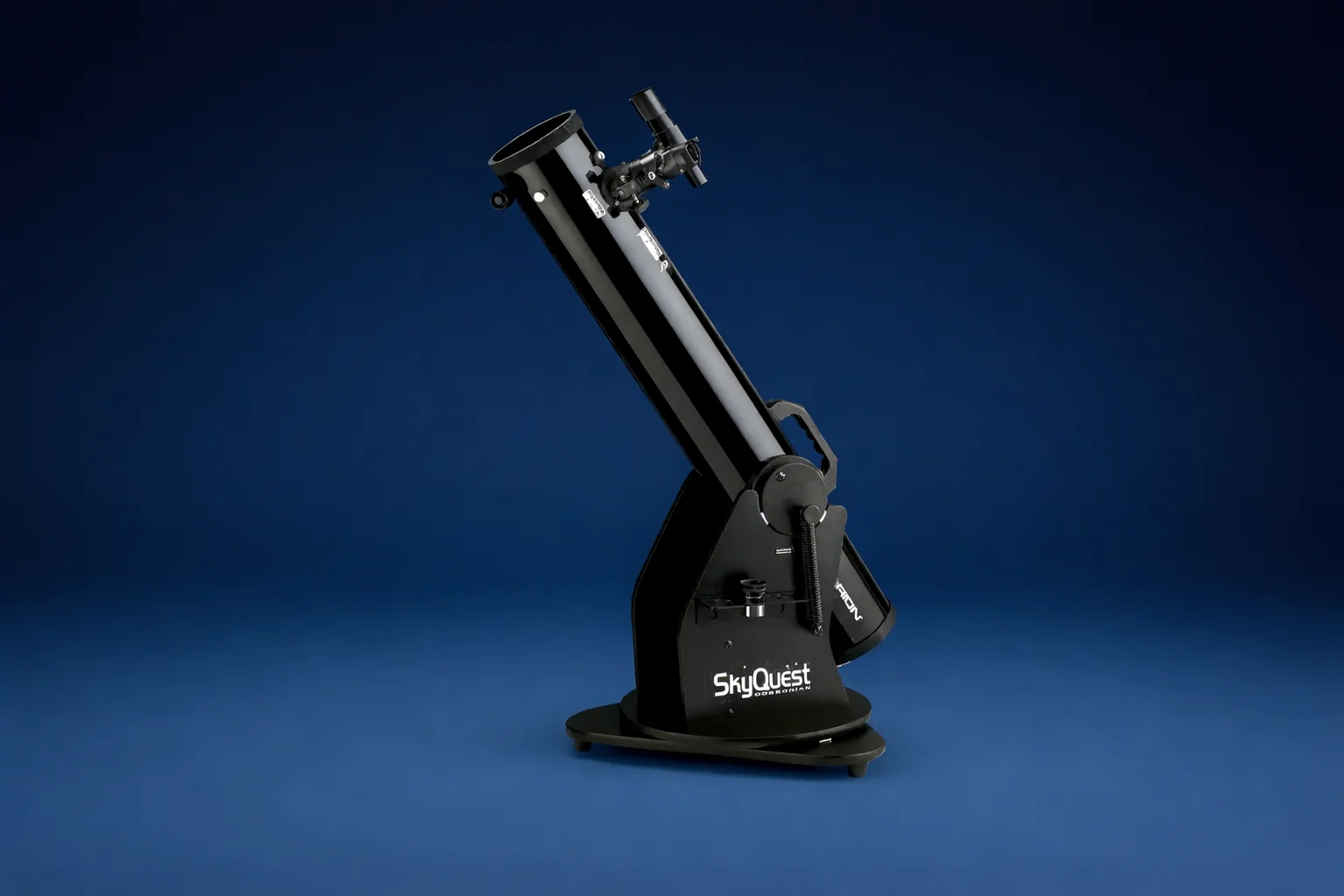 Orion SkyQuest XT4.5